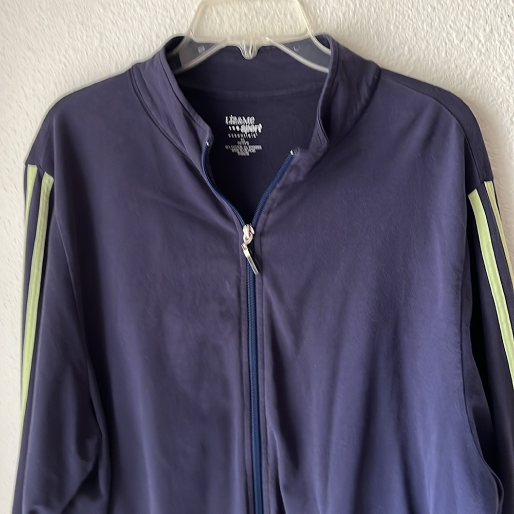 Liz & Me Sport Dark Jacket with Blue Zipper